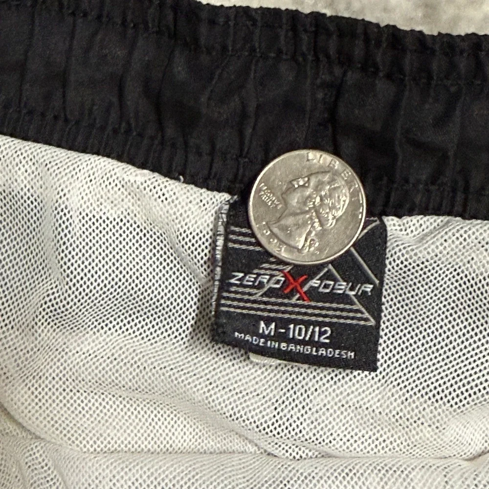 ZeroXposur Mens Board Shorts Black Green‎ Plaid Barbed Wire Swim Trunks M 10/12